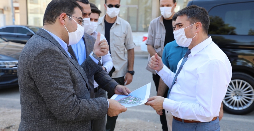 Karşıyaka Yeni Parklarla Güzelleşiyor 