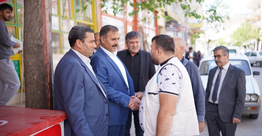 İyi aday Yetim, esnafla kol kola 