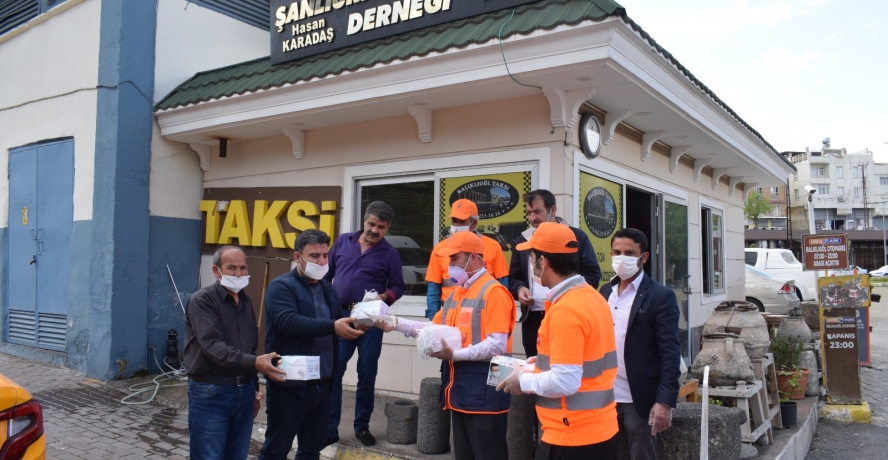 Taksicilere Maske 
