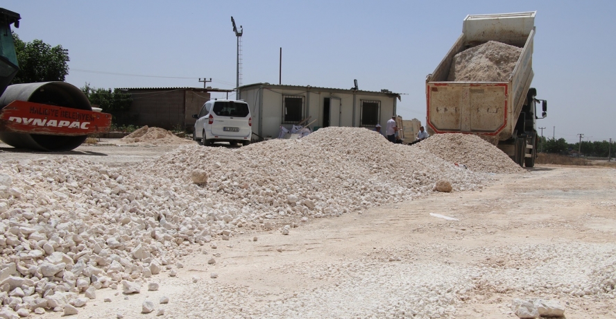 Haliliye’de dört koldan çalışma 