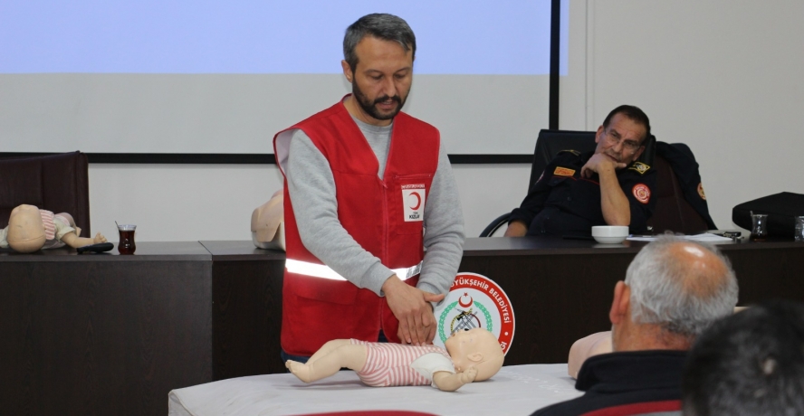 İTFAİYE PERSONELLERİNE İLK YARDIM EĞİTİMİ