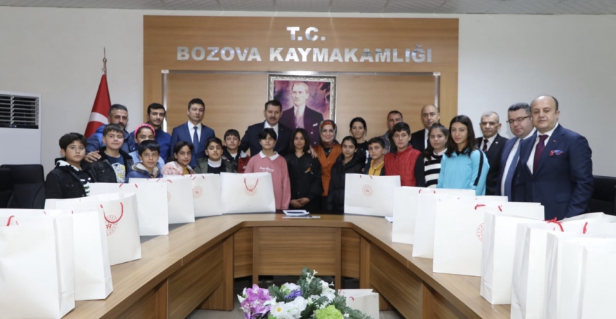 Şanlıurfa Hizmet Görüyor, Yüzler Gülüyor 