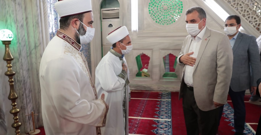 Mesafeli Bayramlaşma