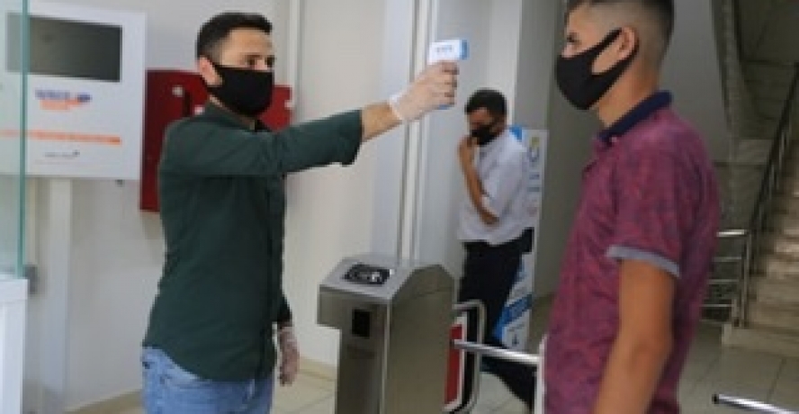 “Maskeli-Mesafeli” Geleceğe Hazırlanıyorlar 