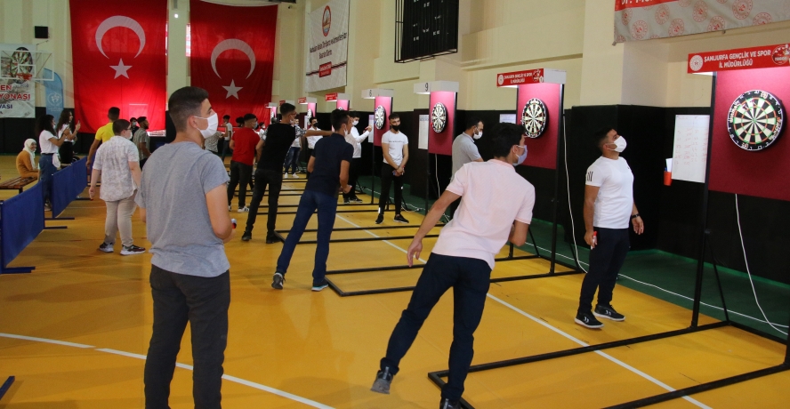 Maskeli Mesafeli Dart Turnuvası