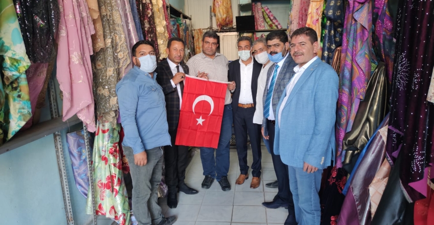 MHP Eyyübiye’yi Bayraklarla Donattı