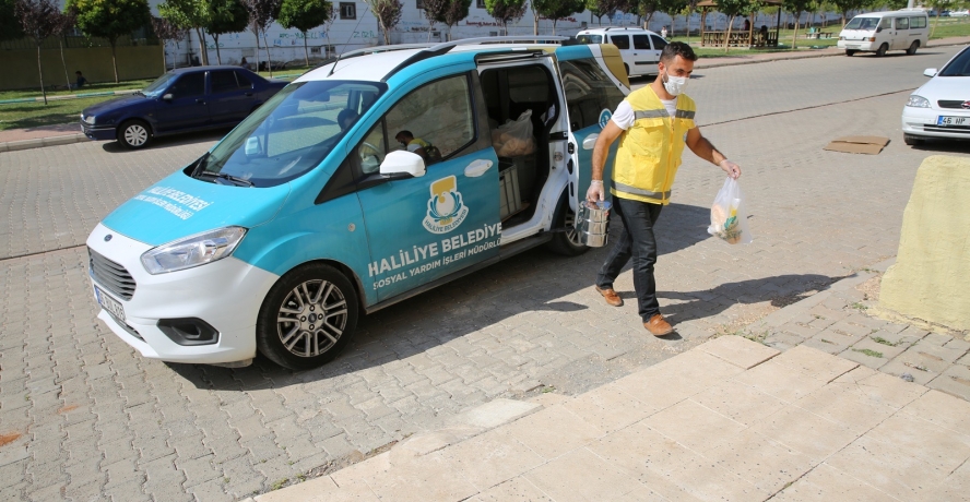 Yoksulun Yemeği Kapıya Teslim