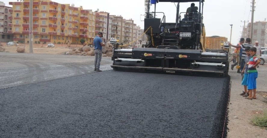 Şanlıurfa’ya 1 Milyon Metrekare Asfalt Seriliyor