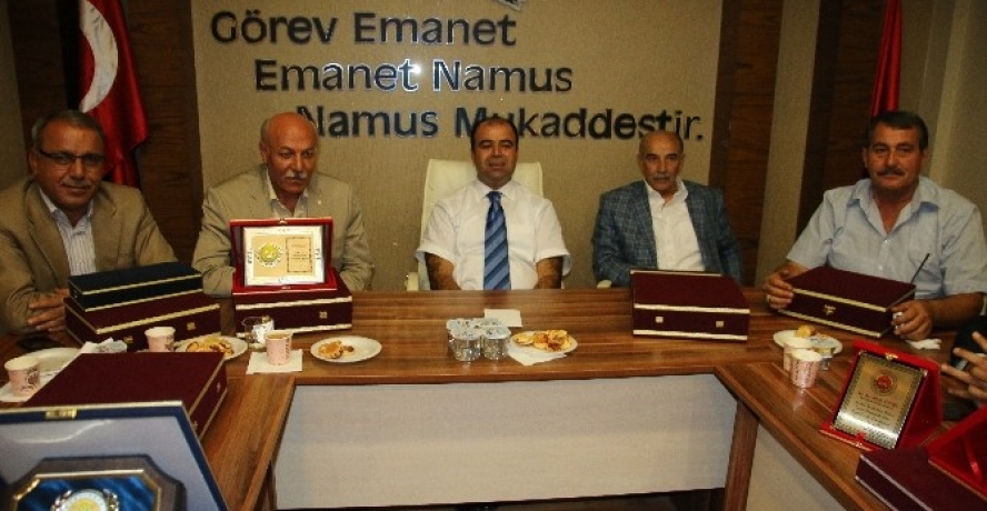 Başkan Çiftçi’den Belediye Çalışanlarına Jest