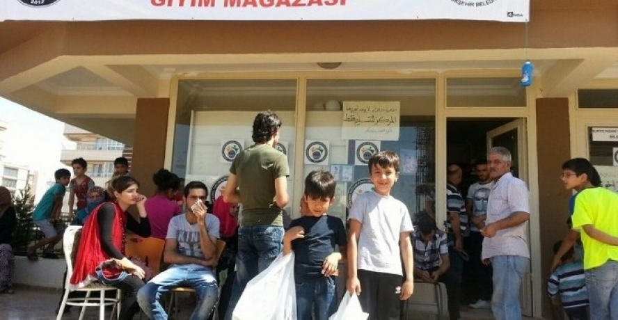 Bayram Öncesi 5 Bin Kişiye Giyim Yardımı