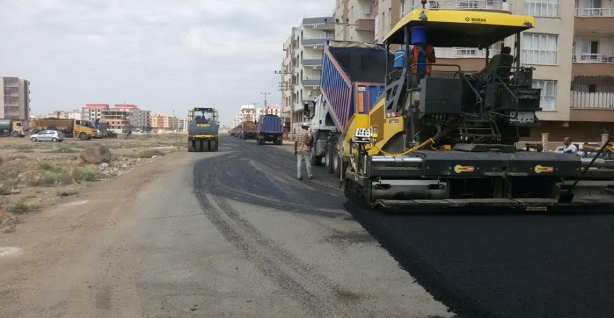 Şanlıurfa’ya 1 milyon metrekare asfalt seriliyor