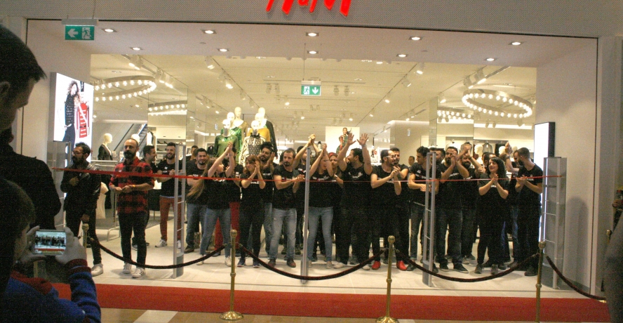 H&M ŞANLIURFA MAĞAZASI