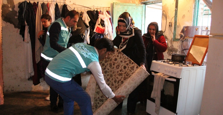 AYŞE EKİNCİ, EYYÜBİYELİ KADINLARIN UMUDU OLMAYA DEVAM EDİYOR