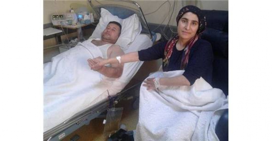 Böbreğini Eşiyle Paylaştı