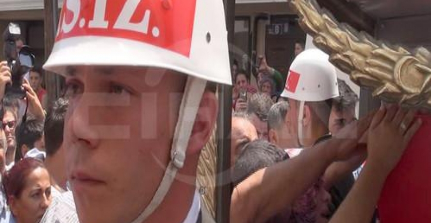 Şehidin Cenazesi Baba Evine Getirildi