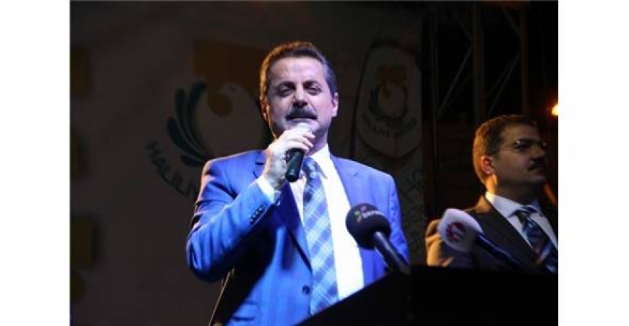 Bakan Çelik Şanlıurfa’da 5 Bin Kişiyle İftar Yaptı