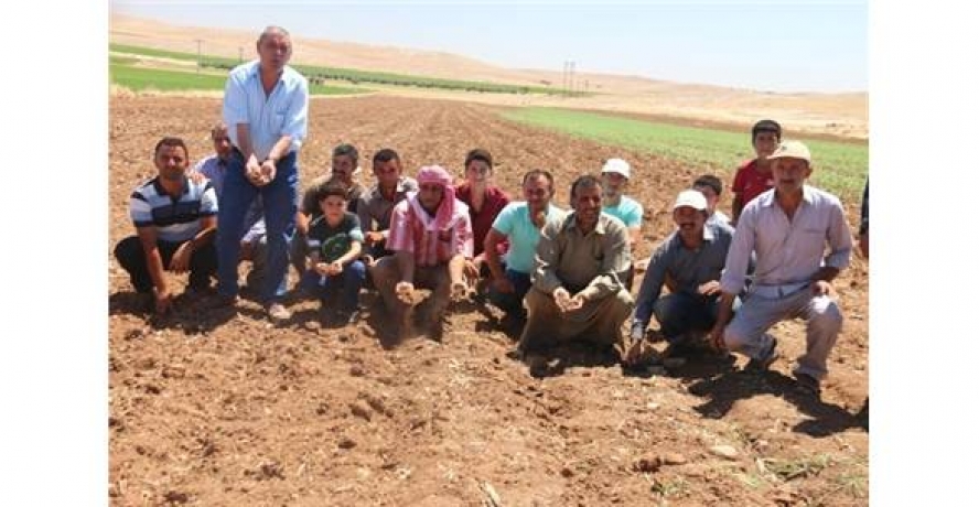 Sulama yapamadıklarını iddia eden çiftçiler eylem yaptı