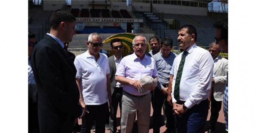 Vali Tuna Şanlıurfaspor’un sahasını ve tesislerini inceledi
