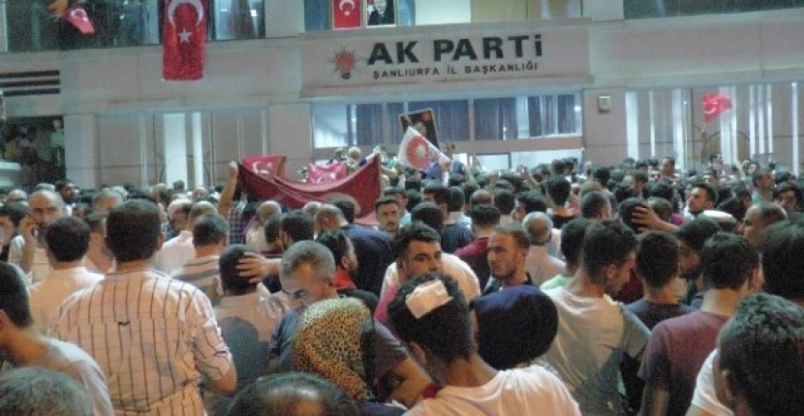 Şanlıurfa’da askeri darbe girişimi tepkisi