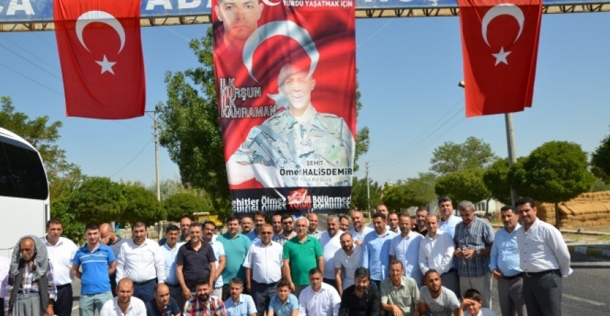 Şehit Ömer Halisdemir’in ailesine taziye ziyareti