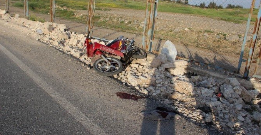 Takla atan motosikletin sürücüsü yaralandı