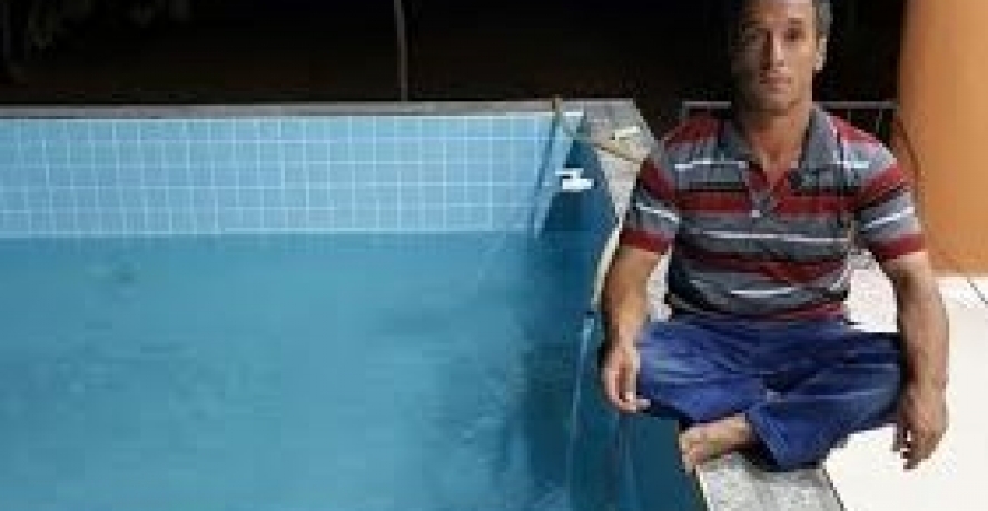 Fıstık tüccarı Guli;