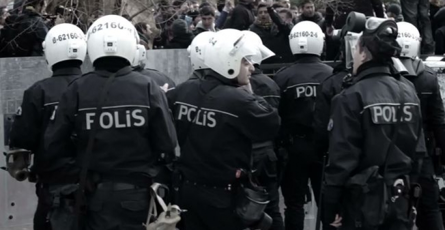 Siverek’te 45 polis açığa alındı