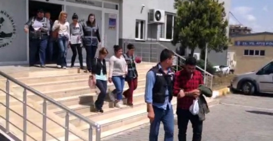 Dolandırıcılık Şebekesi Çökertildi