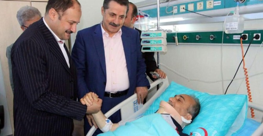 Faruk Çelik, Kazada Yaralanan Fakıbaba’yı Ziyaret Etti