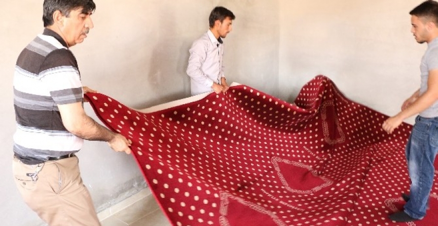 Haliliye Belediyesi 79 Mahallenin Cami Ve Taziye Evini Donattı