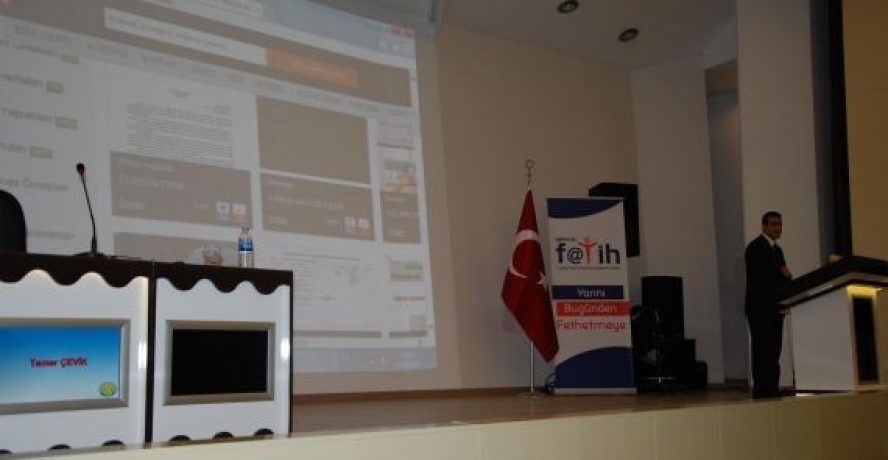 Harran Üniversitesi Eğitim Fakültesi Son Sınıf Öğrencilerine Eba Semineri