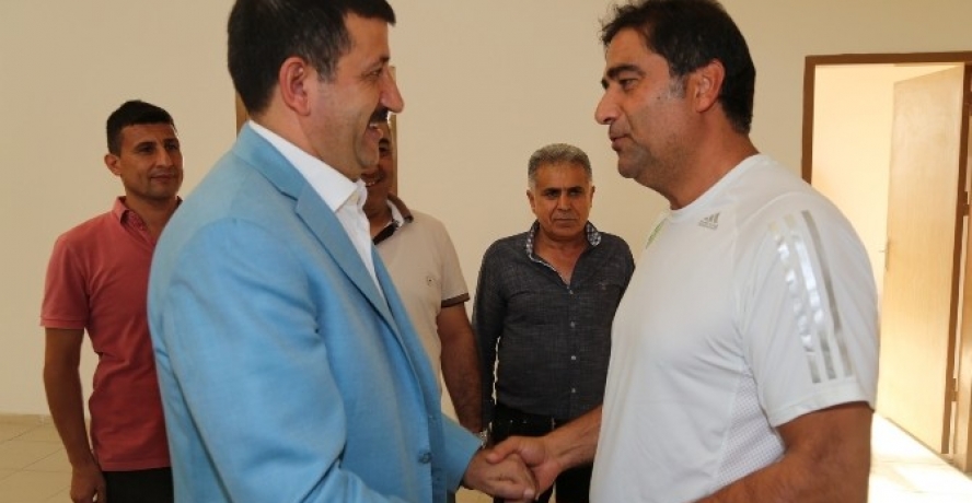 Mehmet Ekinc, Şanlıurfaspor’u ziyaret etti