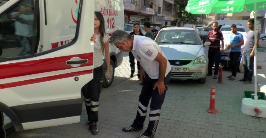Saldırıya uğrayan 112 ekibi karakola kaçarak kurtuldu