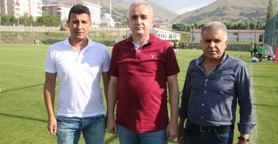 Şanlıurfaspor transfer çalışmalarını sürdürüyor