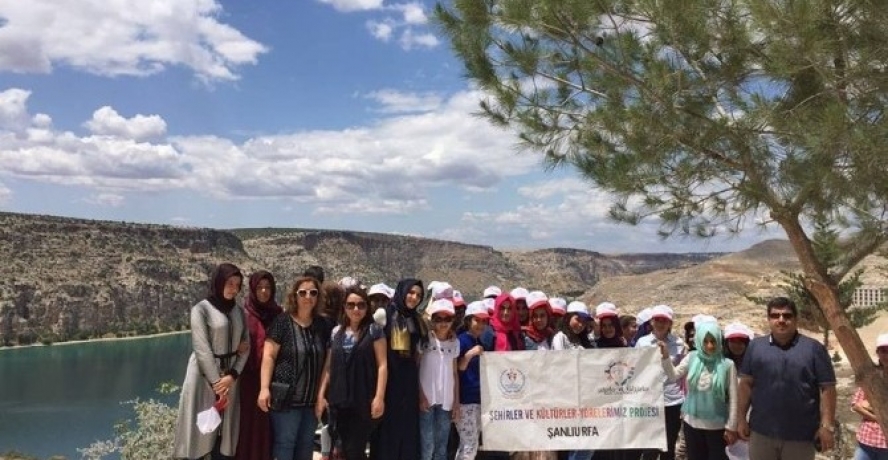 Yenişehir Gençlik Merkezinden Halfeti Gezisi